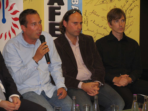 Foto: Trojica autorov publikácie. Foto: Trojica autorov publikácie.
